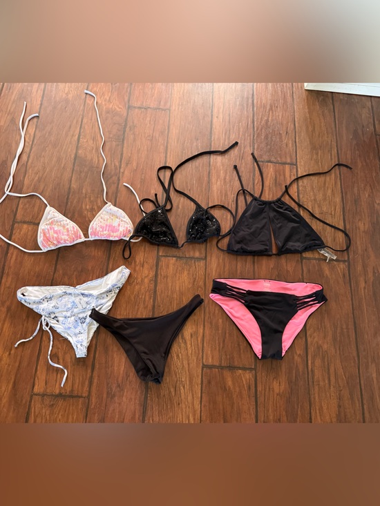 PINK Victoria's Secret Other - Women’s Pink, Dipping Daisies lot!